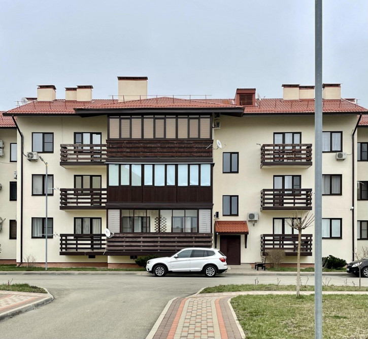 2-комн квартира улица Лукоморья, 2