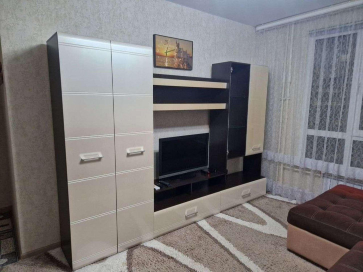 1-комн квартира Алабина улица, 18