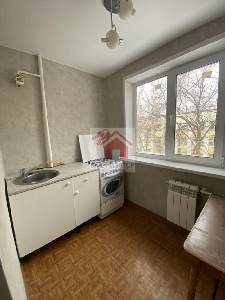 3-комн квартира Скляренко улица, 11