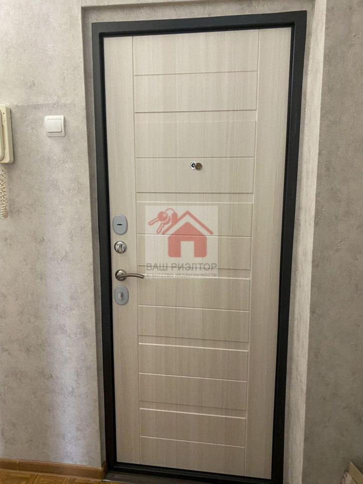 3-комн квартира Скляренко улица, 11