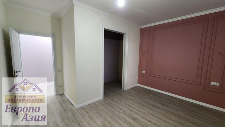 2-комн квартира мирнинская, 30/2 2-комн квартира мирнинская, 30/2