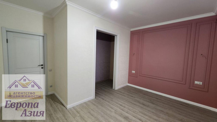 2-комн квартира мирнинская, 30/2 2-комн квартира мирнинская, 30/2