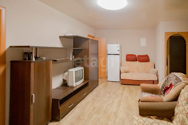 3-комн квартира улица Можайского, 50