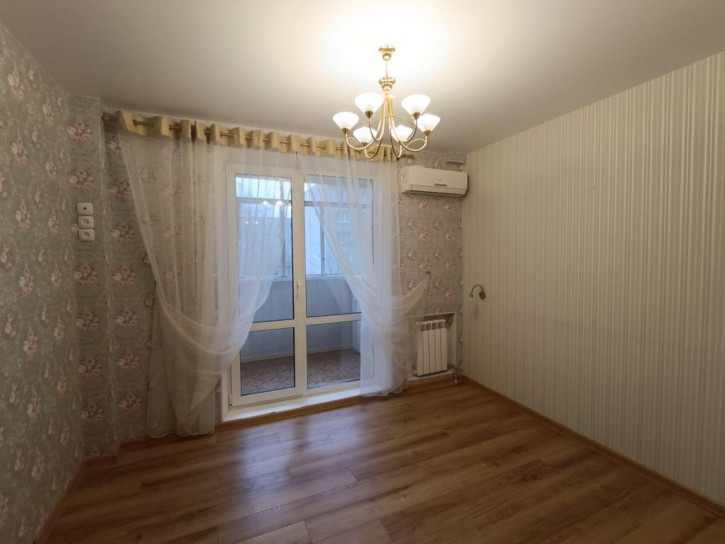 3-комн квартира Молодежная ул, 1а