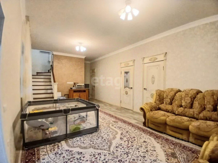 Коттедж/дом улица Попова, 50/262,  д. 50/262 Коттедж/дом улица Попова, 50/262,  д. 50/262