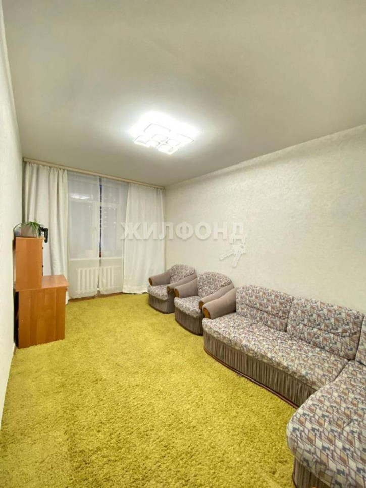 3-комн квартира Комсомольская улица, д.18