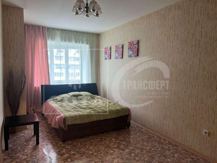 1-комн квартира 60 Армии улица, 21