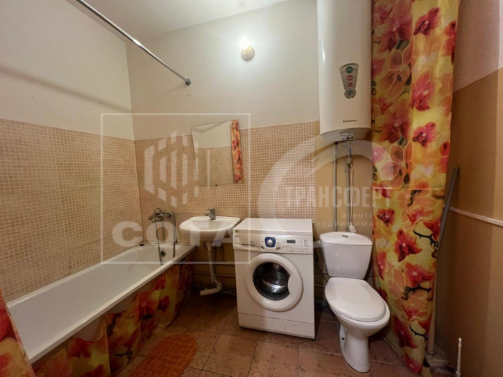 1-комн квартира 60 Армии улица, 21