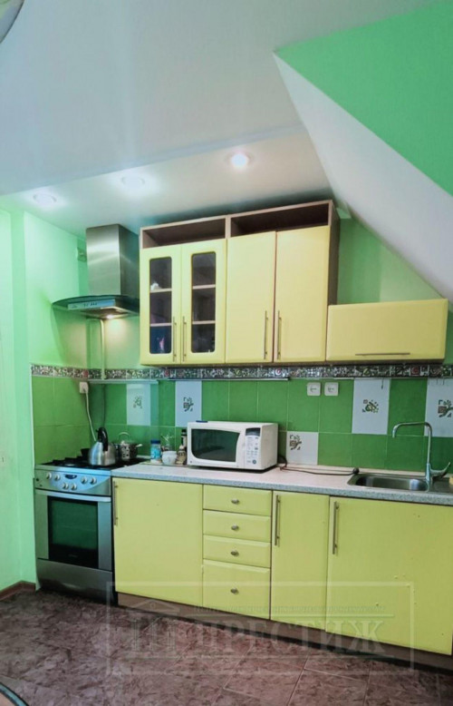 Продажа 5-комн квартиры Якова Гарелина ул, 19