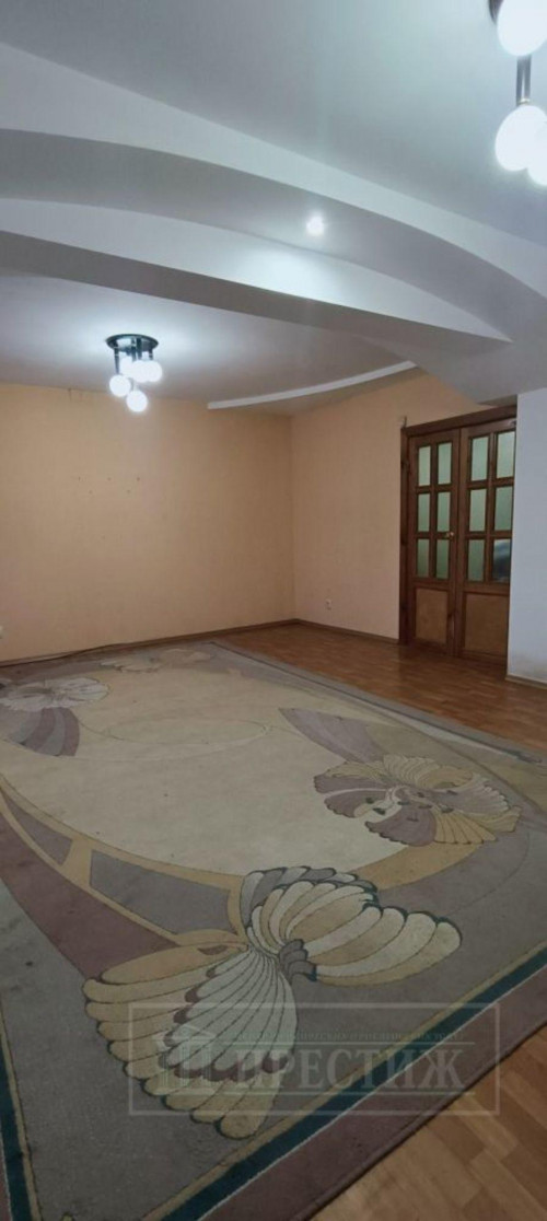 Продажа 5-комн квартиры Якова Гарелина ул, 19