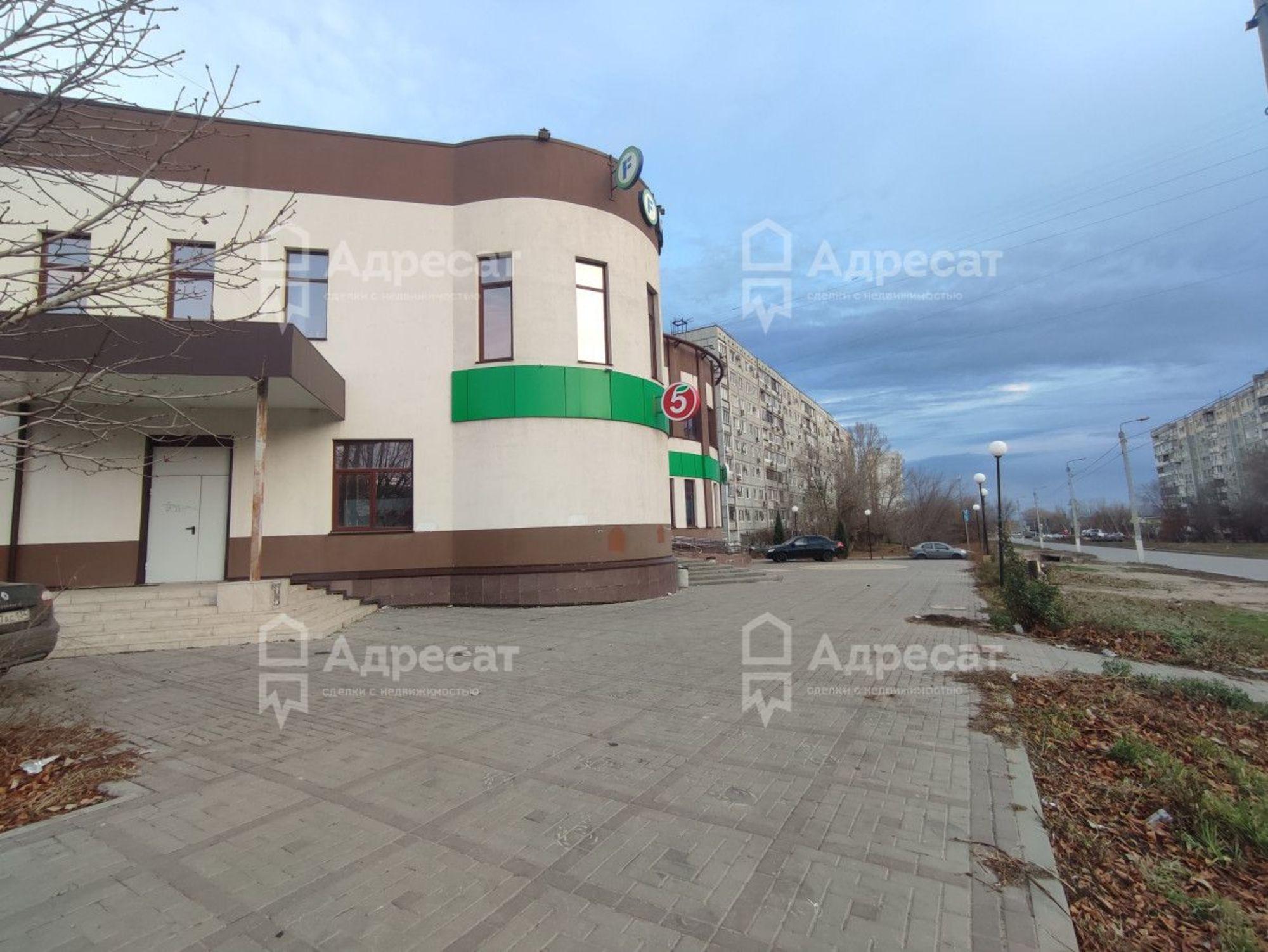 Купить торговое помещение за 98 000 000 рублей на ул.им. Менжинского,  д.15Б