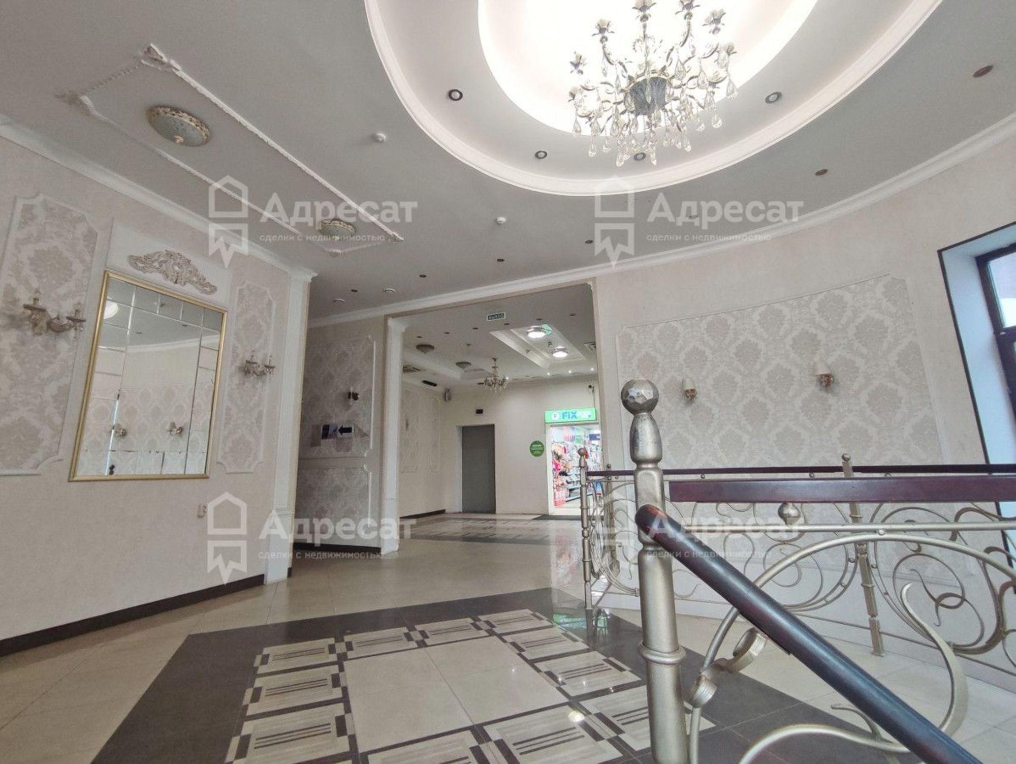 Купить торговое помещение за 98 000 000 рублей на ул.им. Менжинского,  д.15Б