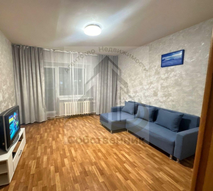 2-комн квартира МОПРА ул, 8б