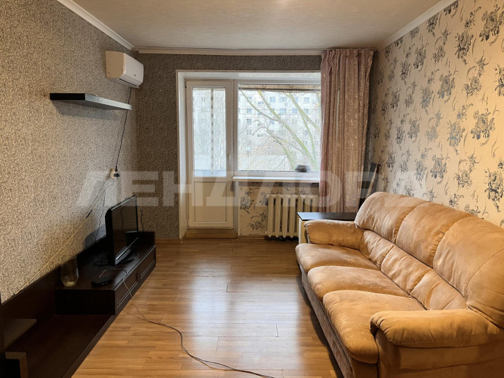 2-комн квартира Турмалиновская улица, 79/1