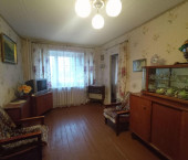 2-комн, 43.5кв м, этаж 1/4 Школьная ул., 19
