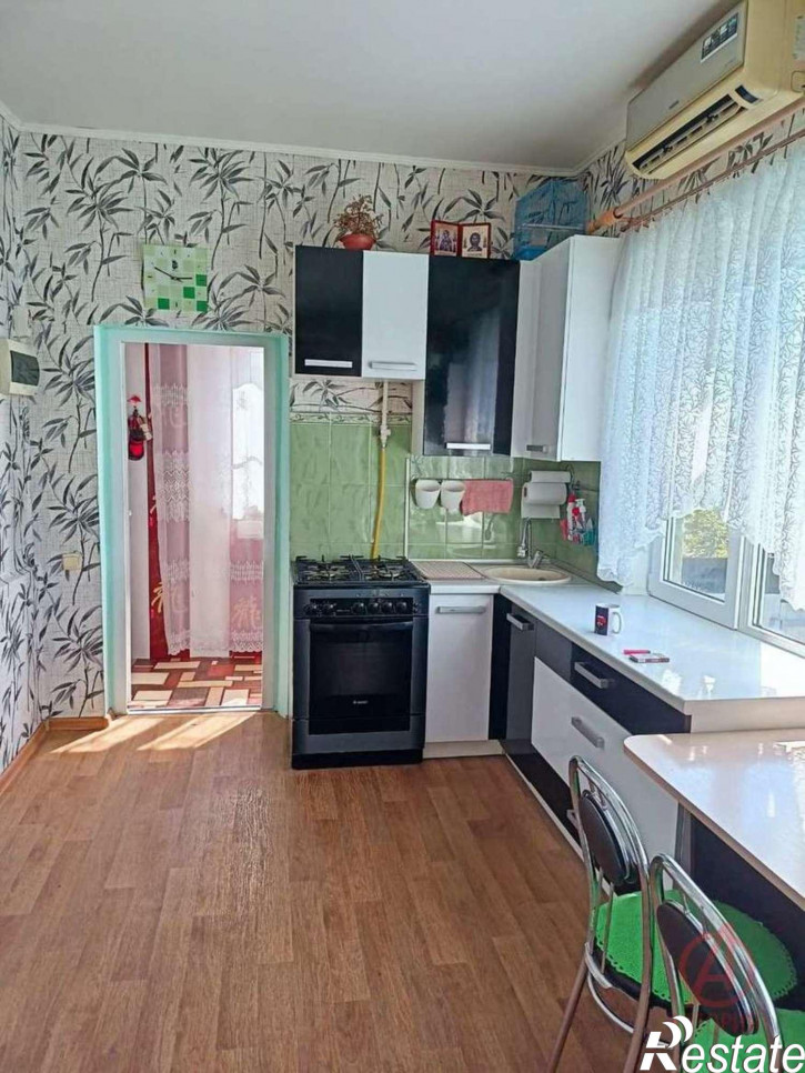 2-комн квартира улица Ленина, 4