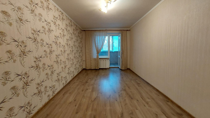 4-комн квартира Астраханская улица, 77 4-комн квартира Астраханская улица, 77
