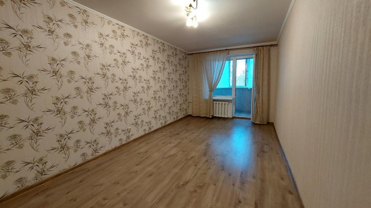 4-комн квартира Астраханская улица, 77 4-комн квартира Астраханская улица, 77