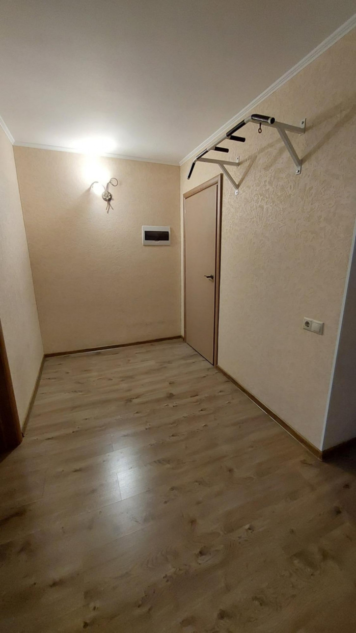 4-комн квартира Астраханская улица, 77 4-комн квартира Астраханская улица, 77