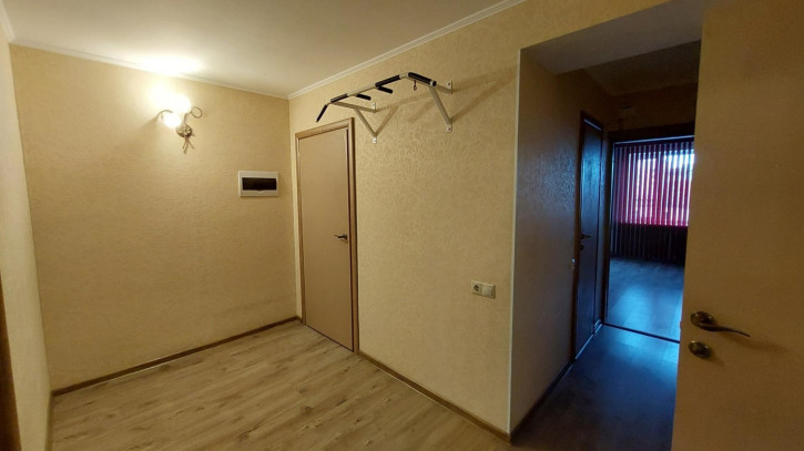 4-комн квартира Астраханская улица, 77 4-комн квартира Астраханская улица, 77