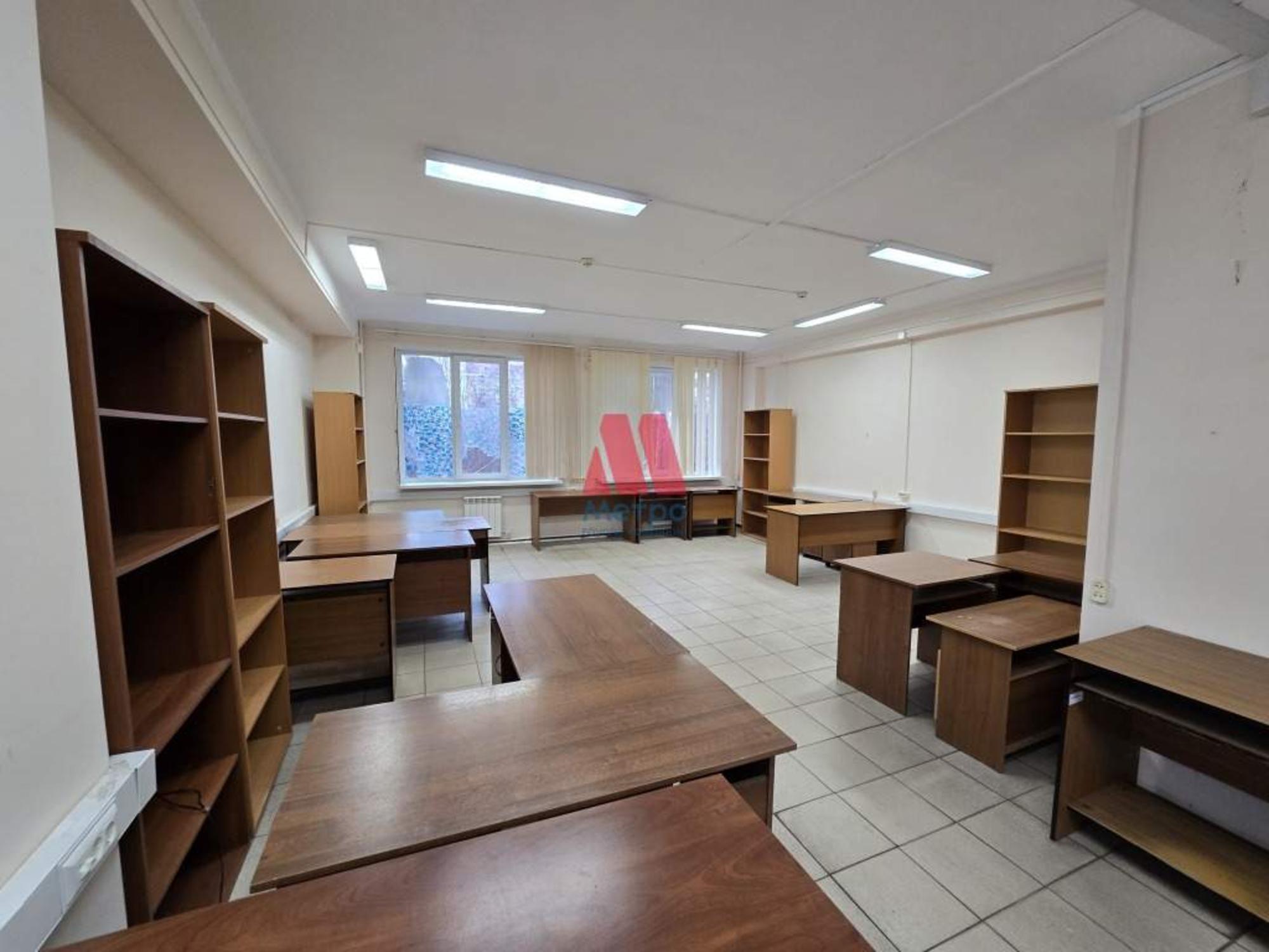 Сдать офис, помещение под офис за 17 500 рублей на Корабельная улица, д.1стр9