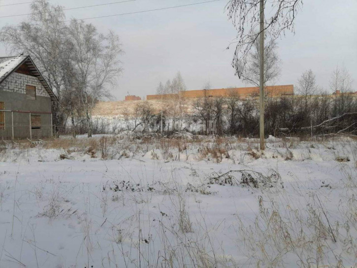 Земельный участок Кирпичный завод улица