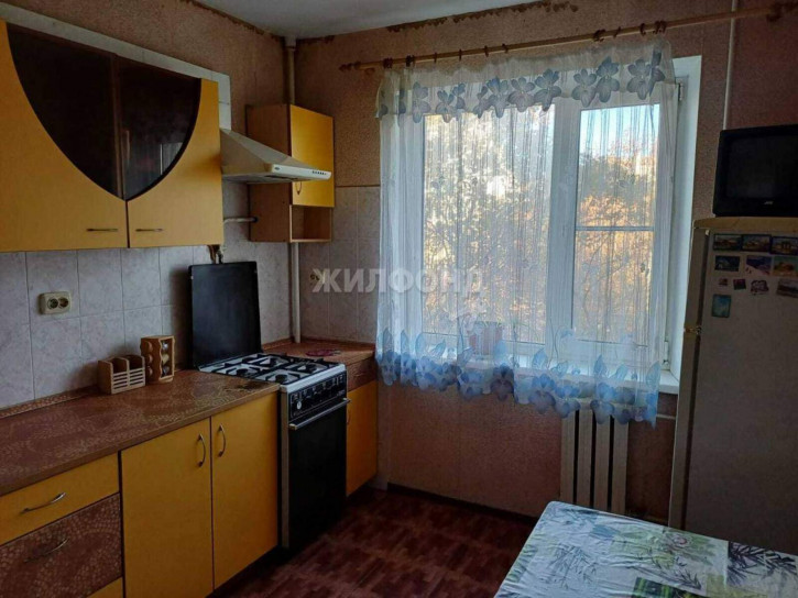 2-комн квартира Героев Десантников улица, д.30