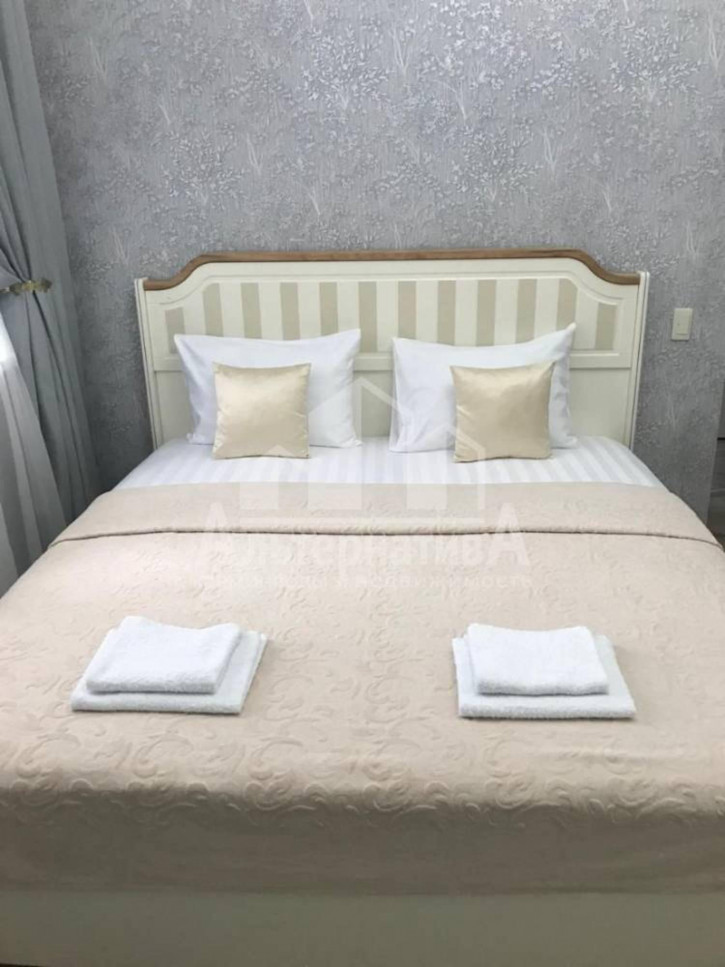 2-комн квартира Чкалова ул.