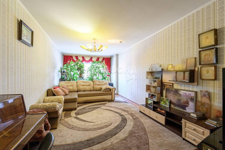 2-комн квартира Бориса Богаткова, 253/4