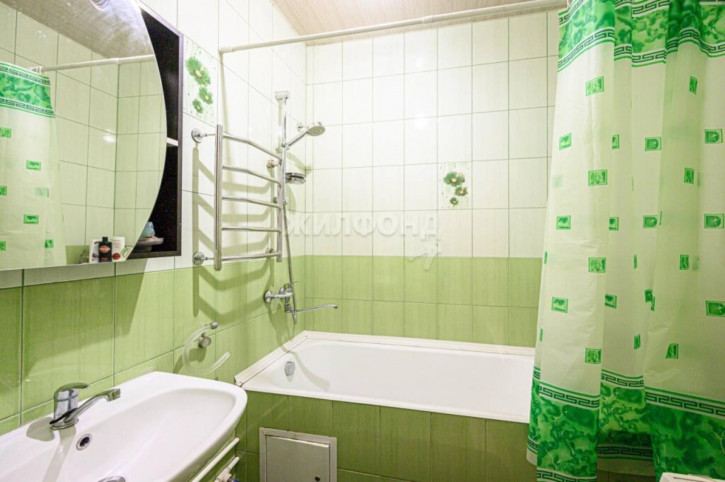 2-комн квартира Бориса Богаткова, 253/4