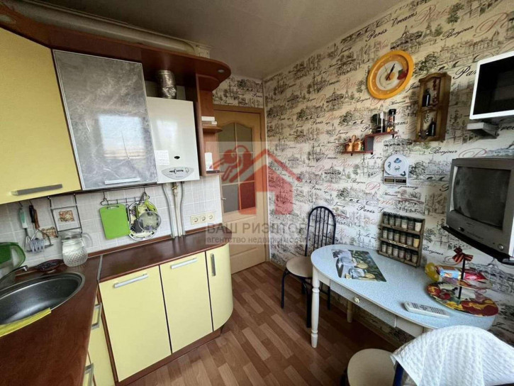 2-комн квартира Революционная улица, 138