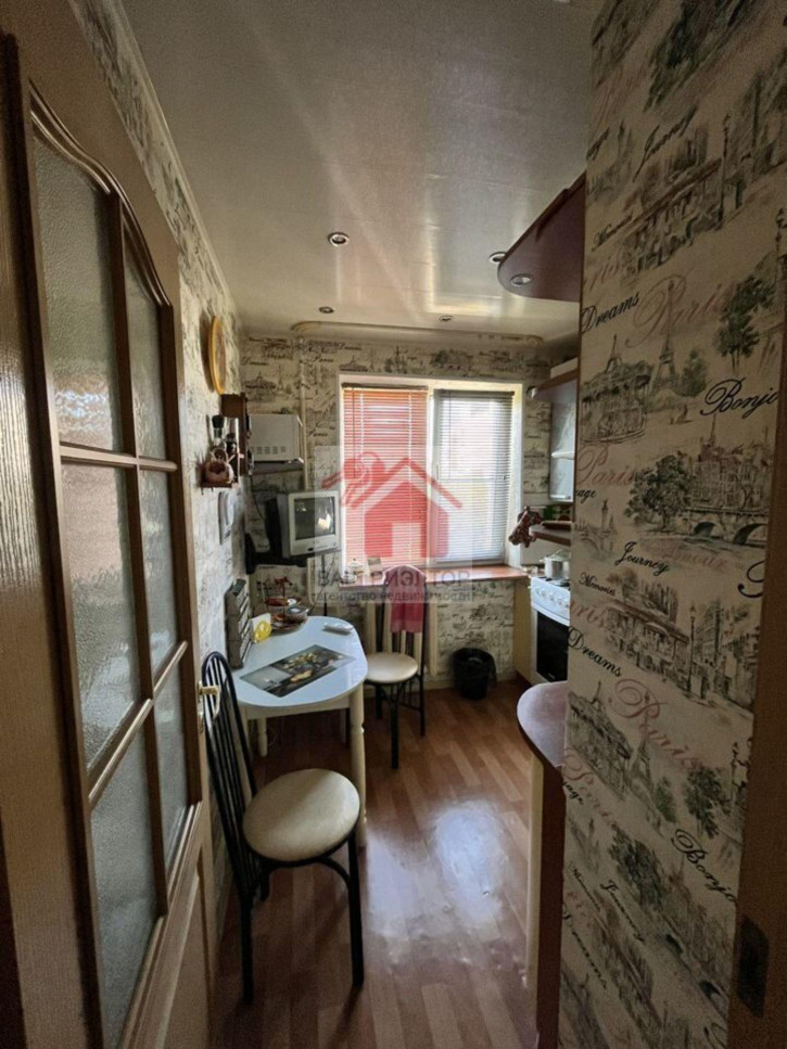 2-комн квартира Революционная улица, 138