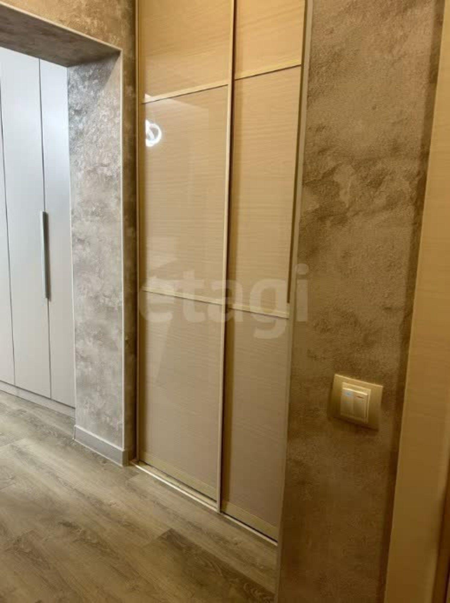 Купить квартиру за 5 500 000 рублей на Пречистенская набережная, 72