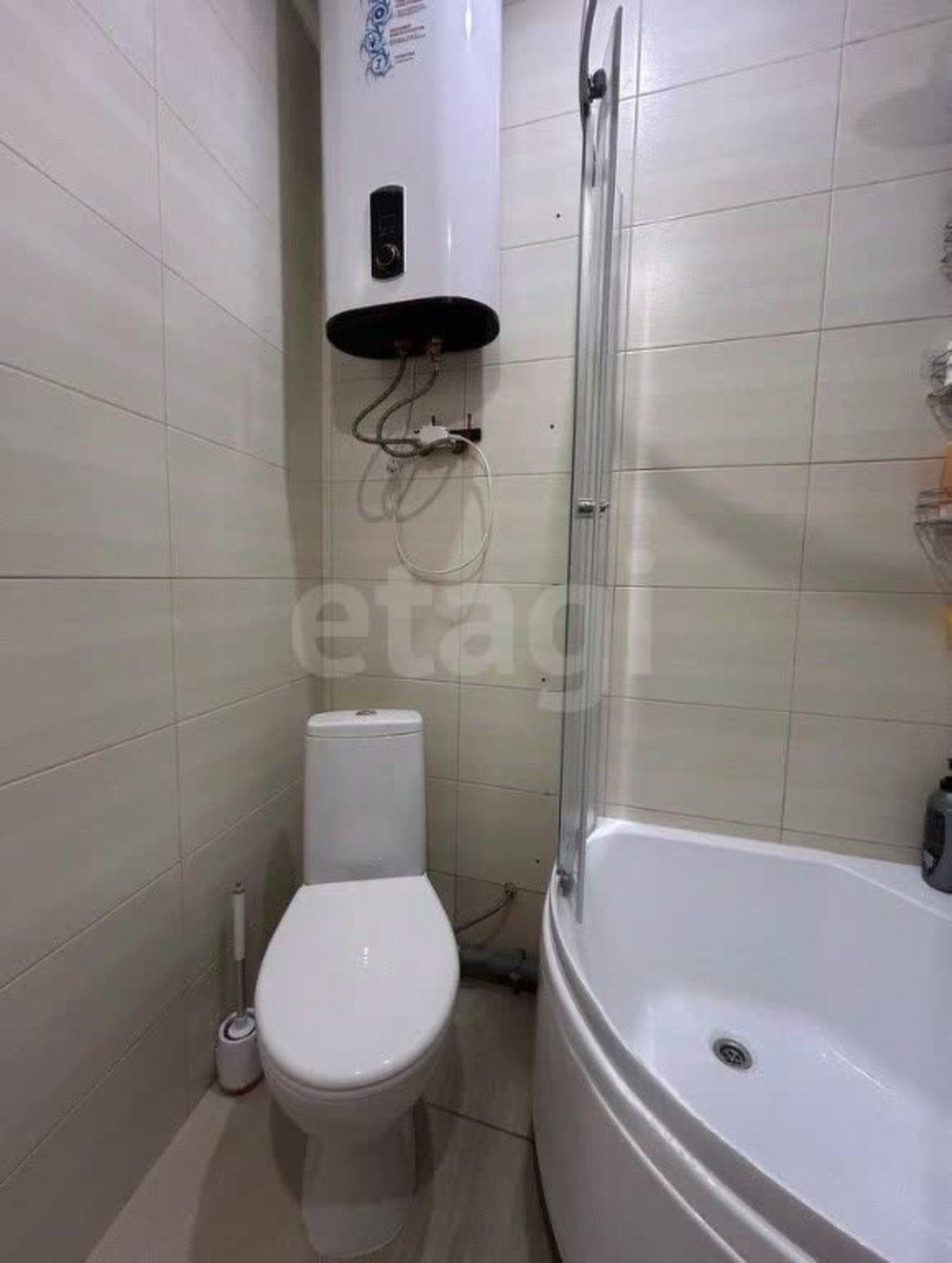 Купить квартиру за 5 500 000 рублей на Пречистенская набережная, 72