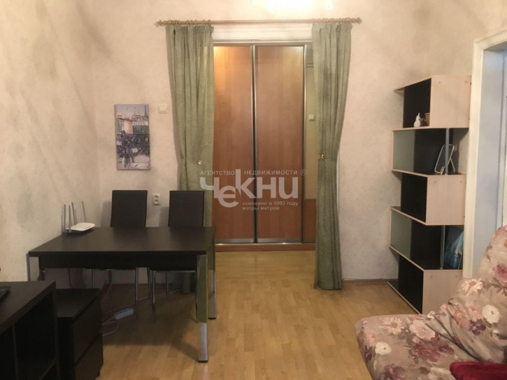 2-комн квартира Минина ул, 19а