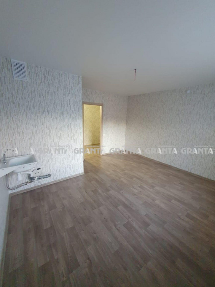 1-комн квартира ул Светлова, 42