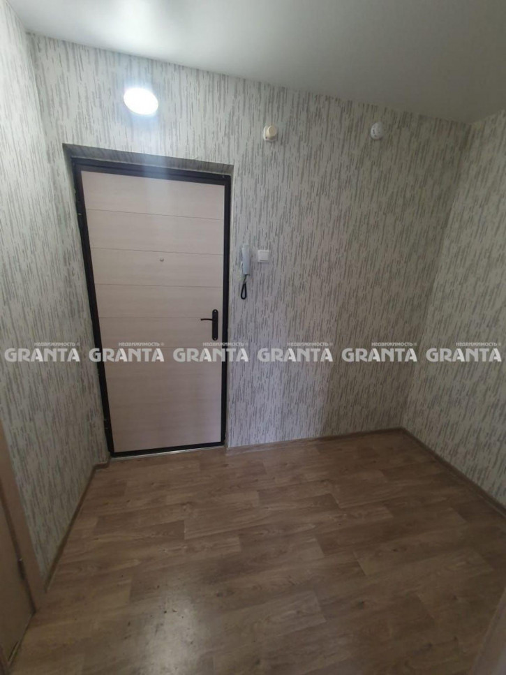 1-комн квартира ул Светлова, 42