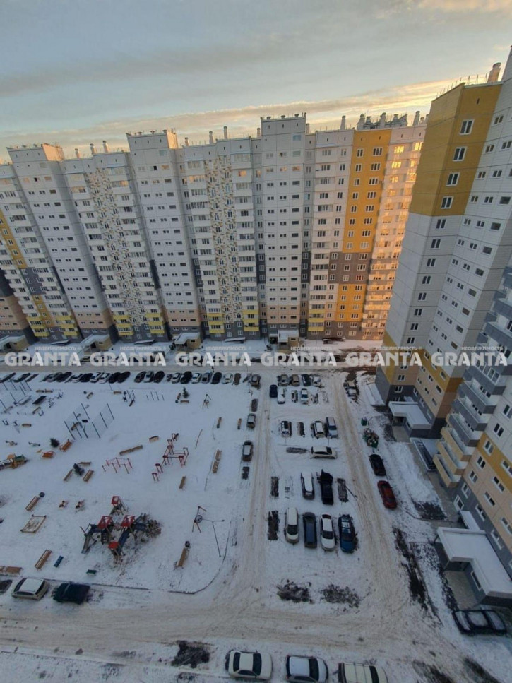 1-комн квартира ул Светлова, 42
