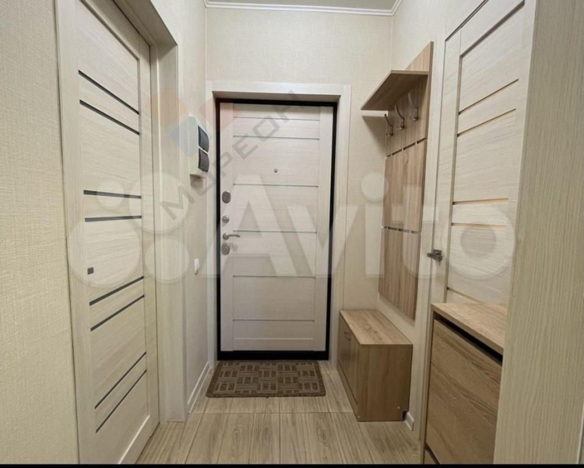 Купить квартиру за 4 500 000 рублей на Комарова ул, 21/1 к3