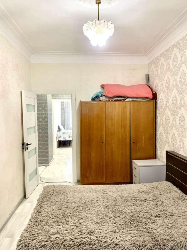 2-комн квартира Богдана Хмельницкого проспект, 77