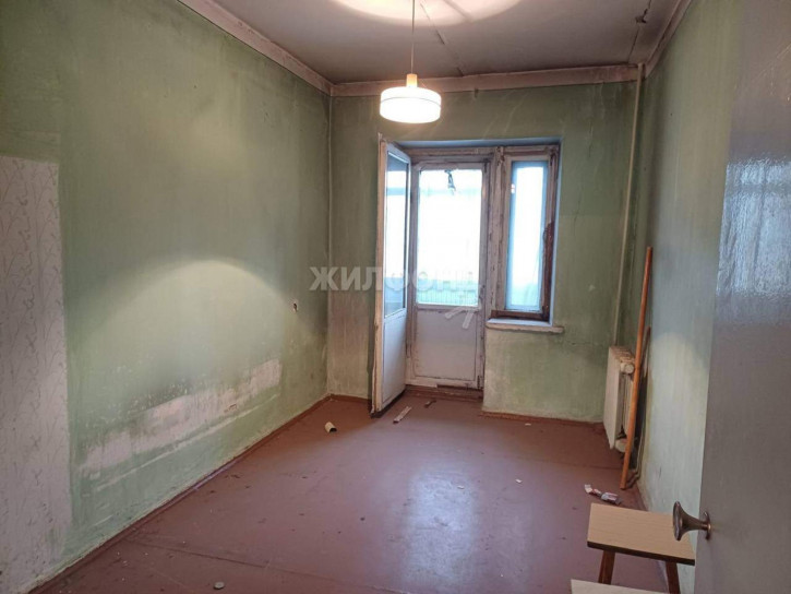 3-комн квартира Титова улица, д.41/1