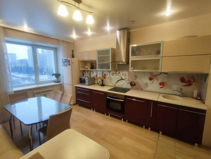 4-комн квартира Красный проспект, д.169/2 4-комн квартира Красный проспект, д.169/2