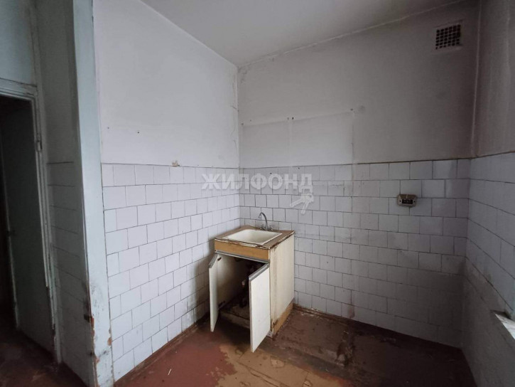 3-комн квартира Титова улица, д.41/1