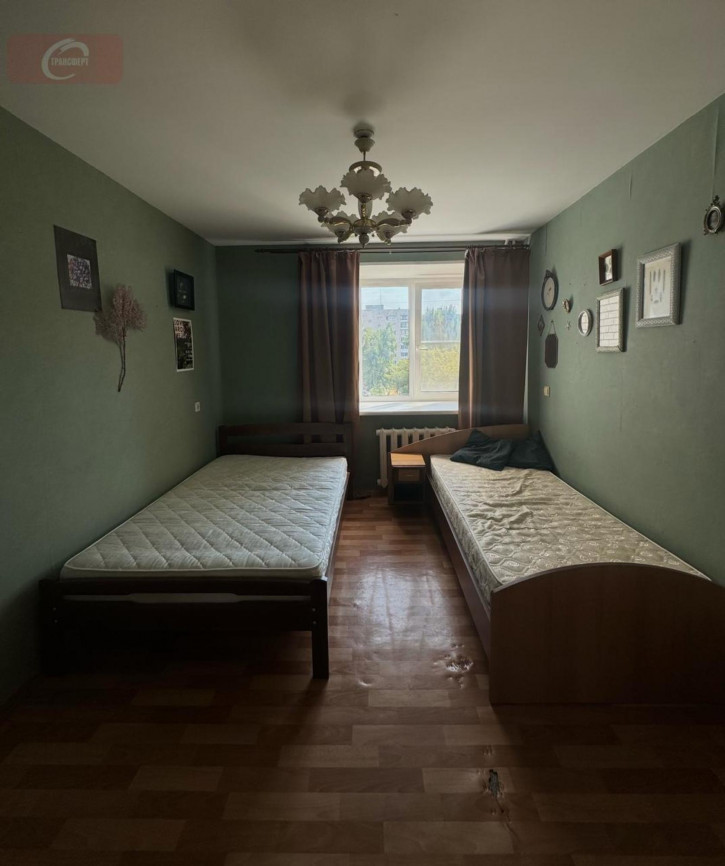 4-комн квартира Чапаева улица, 104