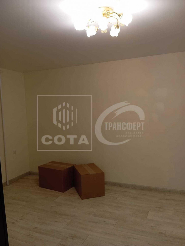 Офис Челюскинцев улица, 84