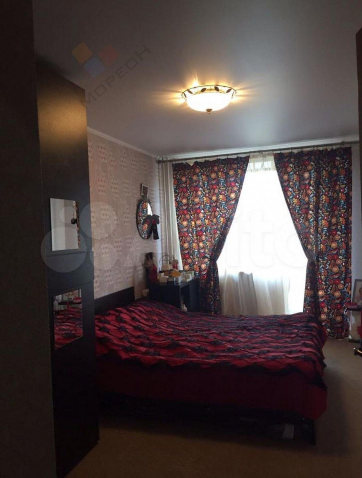 4-комн квартира Красноармейская ул, 52