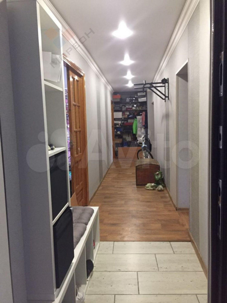 4-комн квартира Красноармейская ул, 52