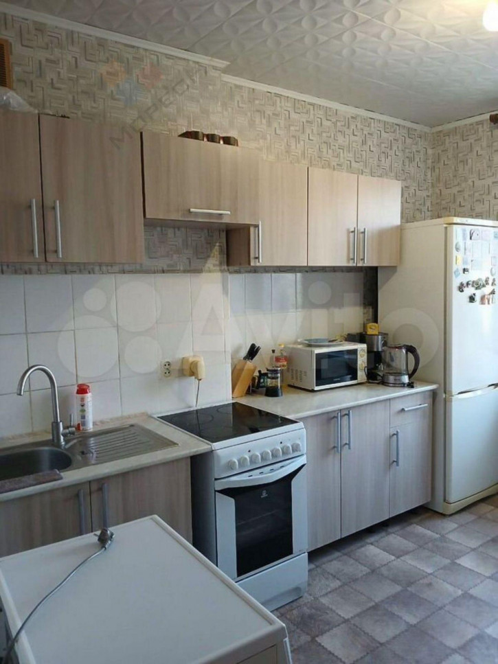 2-комн квартира Академика Губкина ул, 25