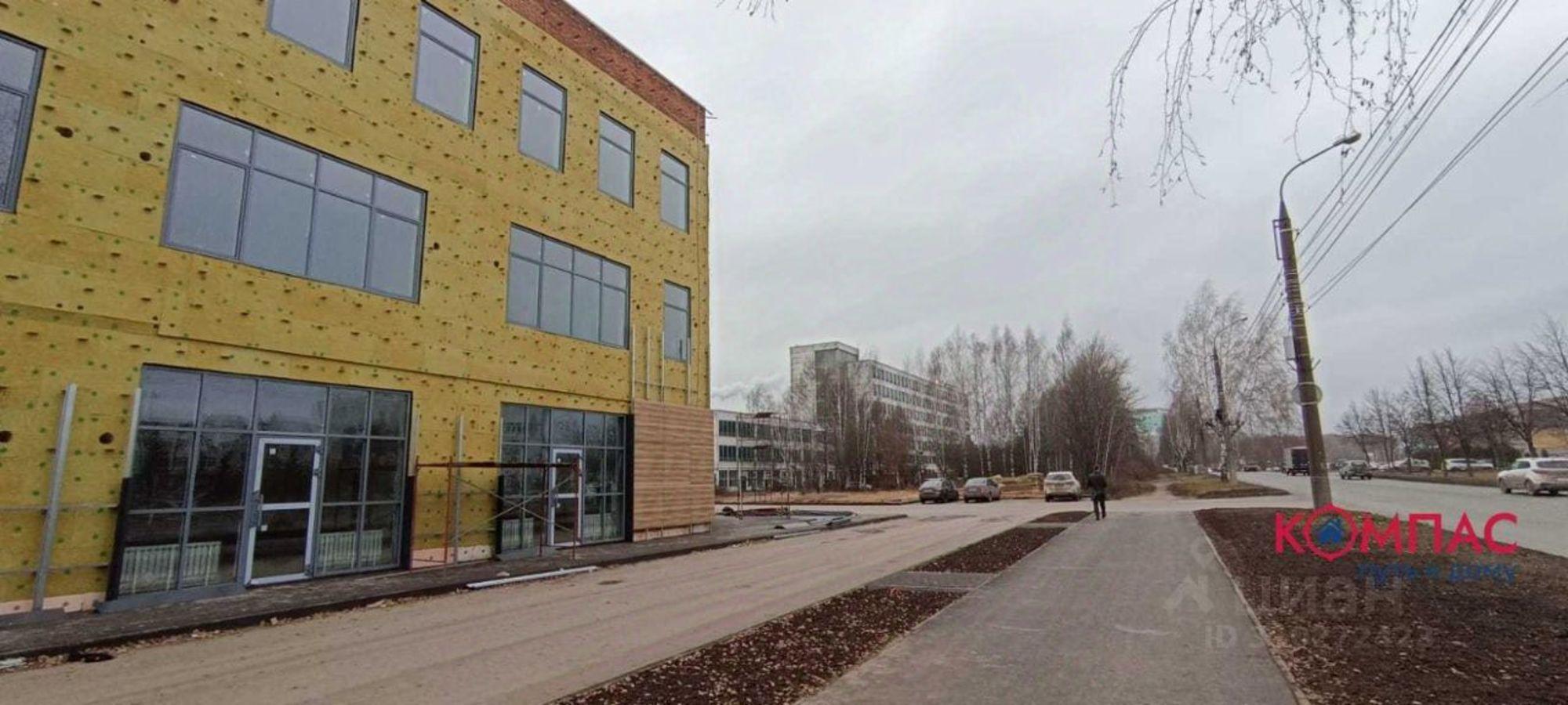 Сдать офис, помещение под офис за 45 000 рублей на улица Строителей, 98