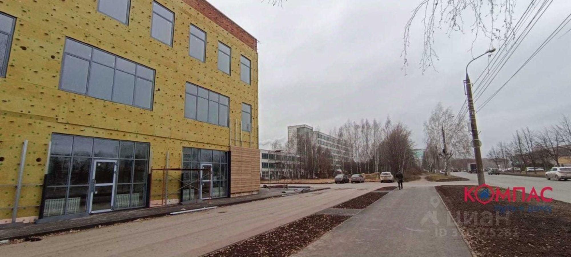 Сдать офис, помещение под офис за 16 667 рублей на ул Строителей, 98